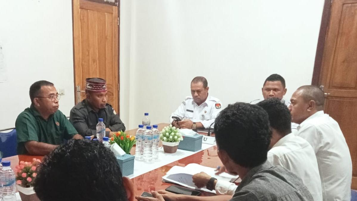 Anggota Bawaslu Mabar Frumensius Menti